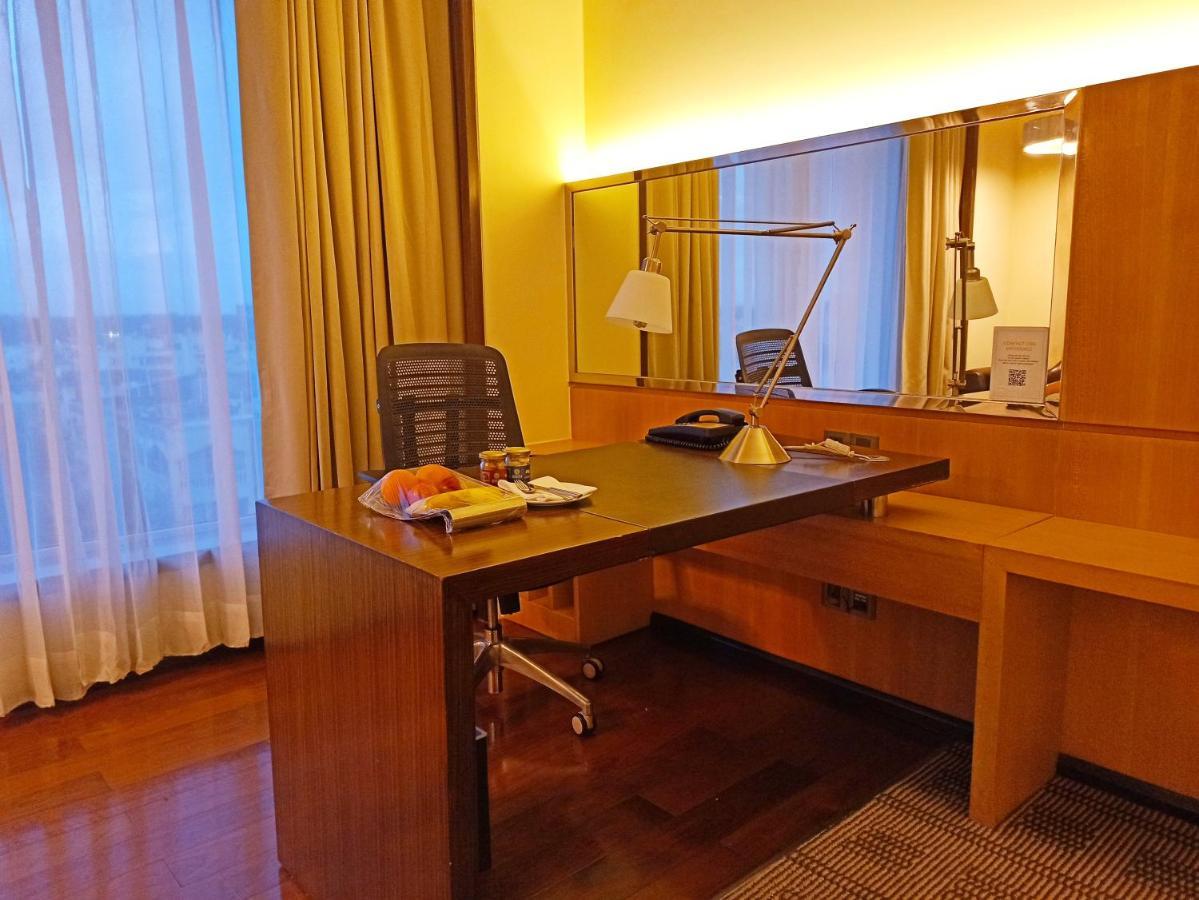 Courtyard By Marriott Bilaspur Ngoại thất bức ảnh