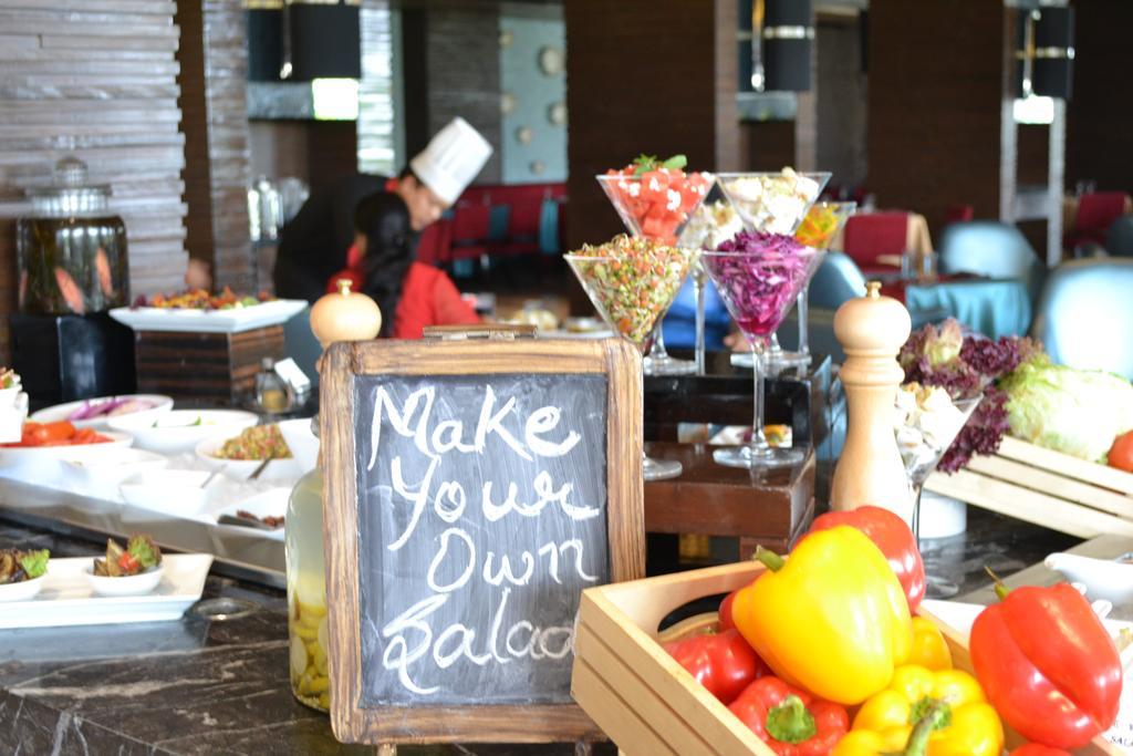 Courtyard By Marriott Bilaspur Ngoại thất bức ảnh