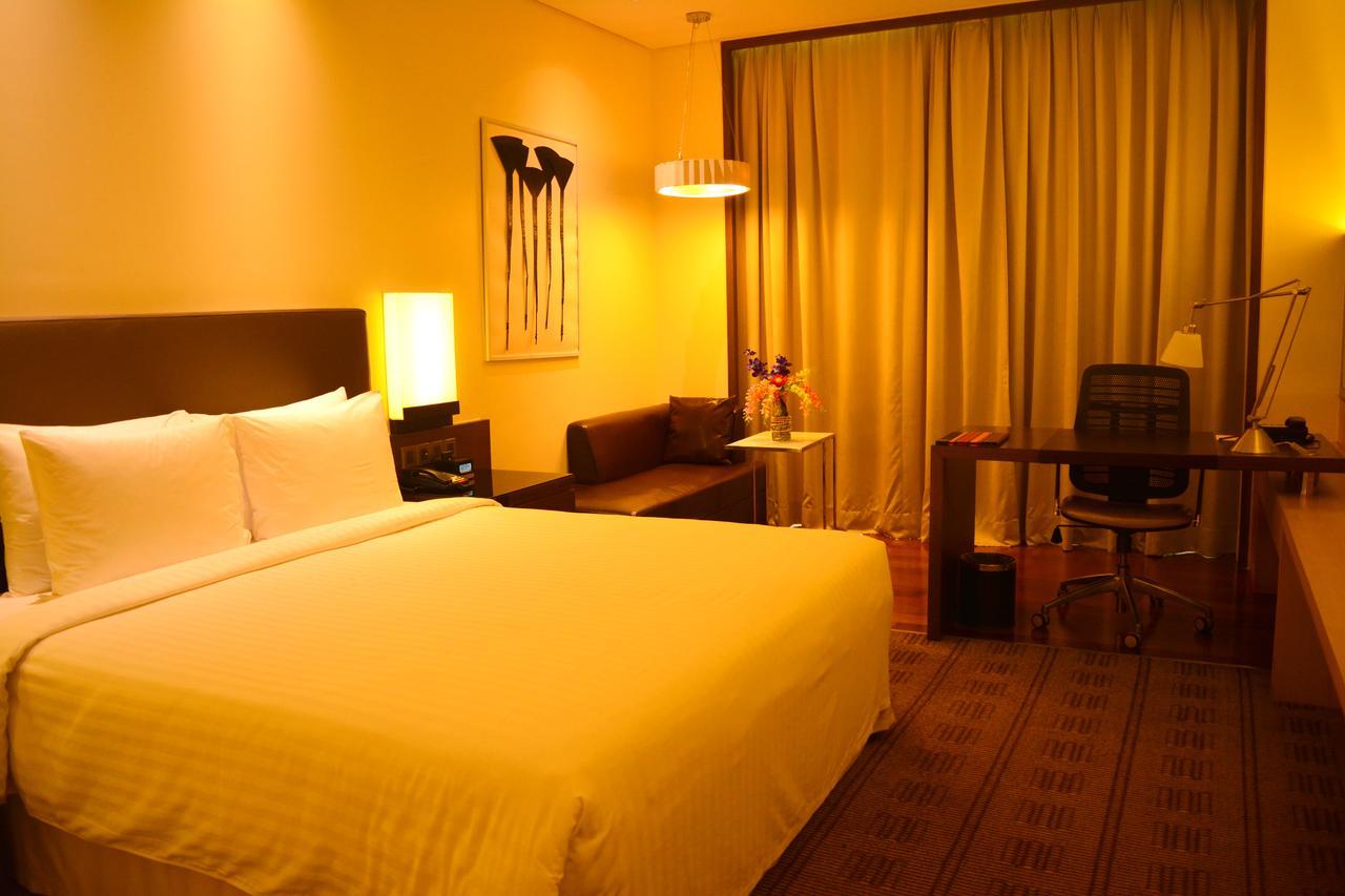 Courtyard By Marriott Bilaspur Ngoại thất bức ảnh