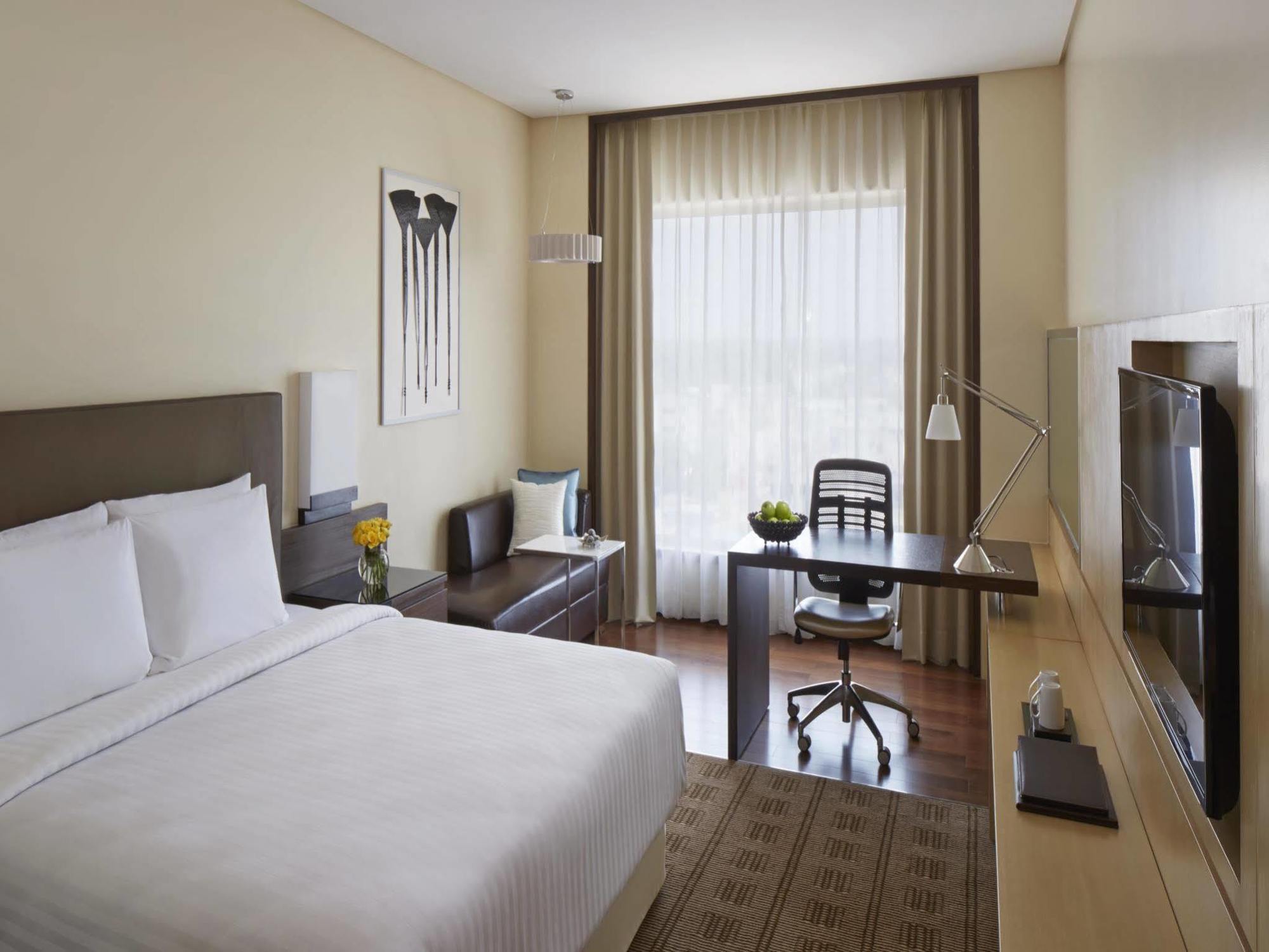 Courtyard By Marriott Bilaspur Ngoại thất bức ảnh